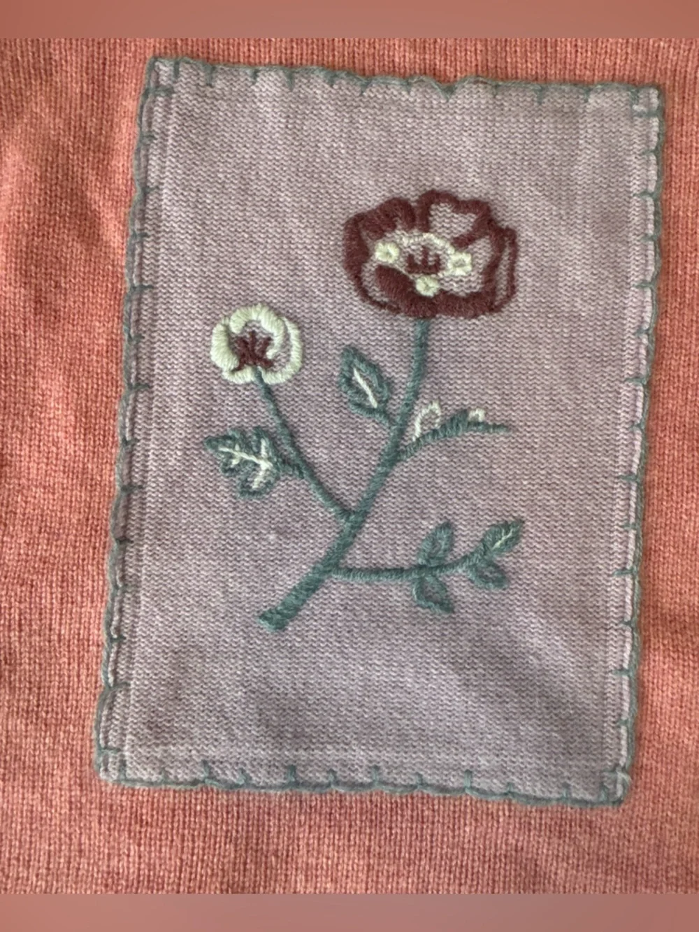 Women's Pink Cashmere Crewneck Floral Patch Sweater Stitched Detail